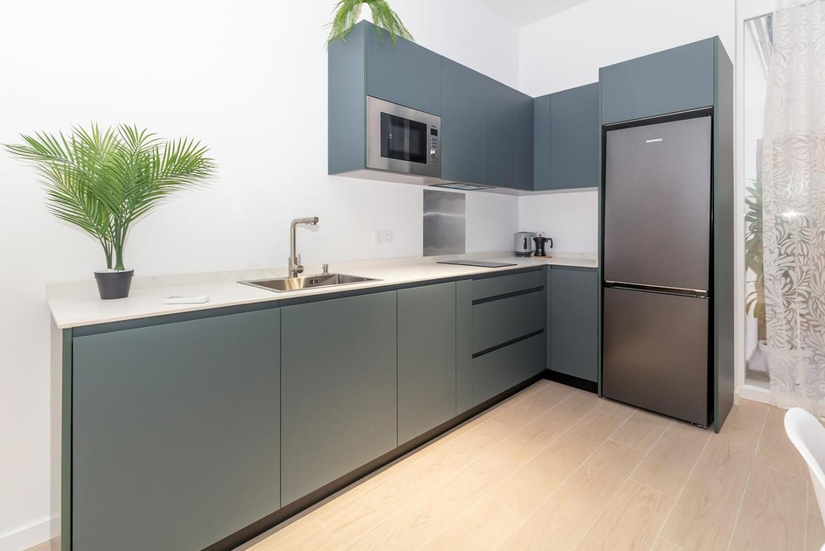 Guestready - Valencia's Vibrant Malvarrosa Appartement Valence