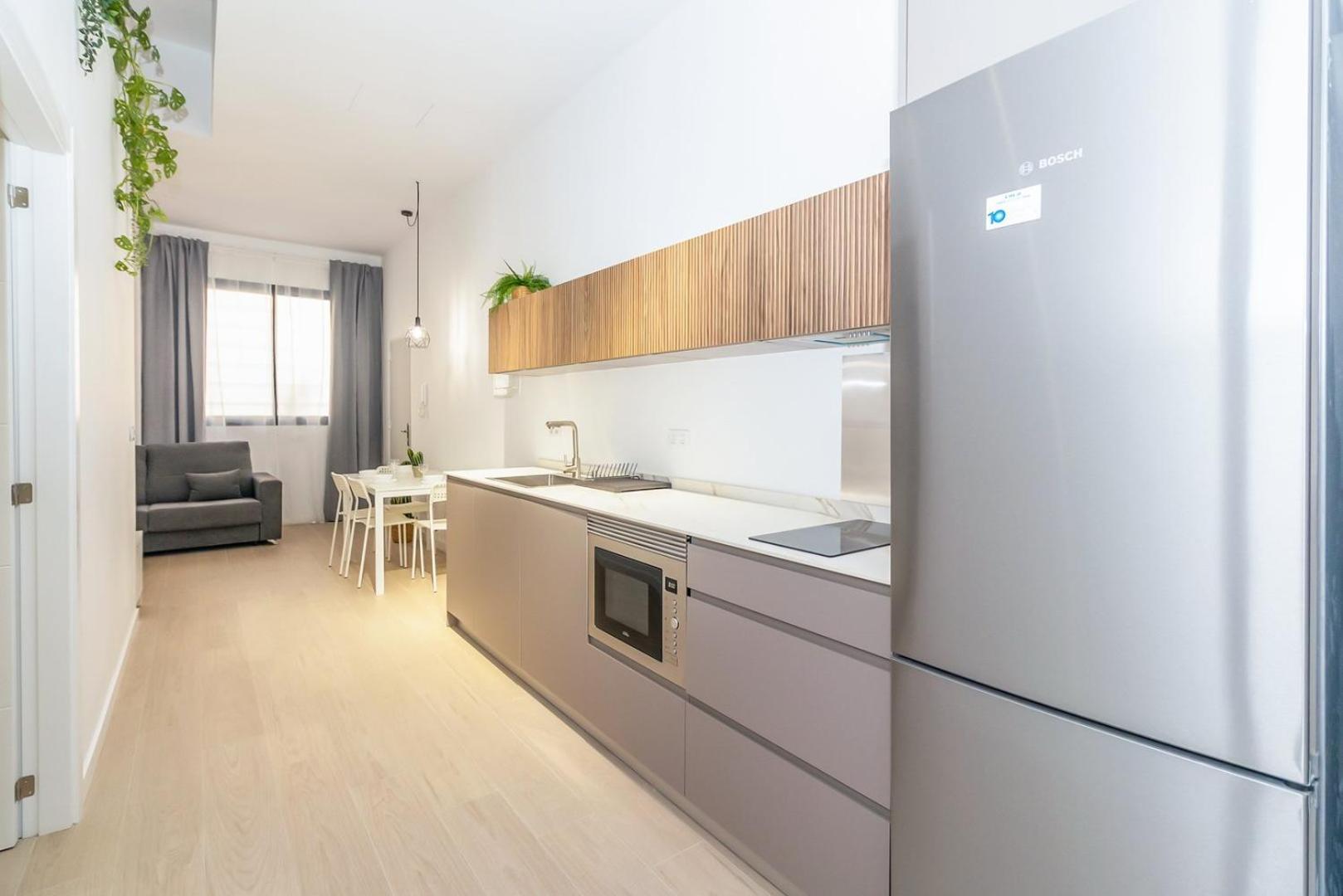 Guestready - Valencia's Vibrant Malvarrosa Appartement Valence